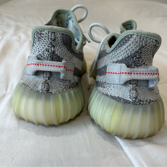 Yeezy Boost 350 - Picture 6 of 9